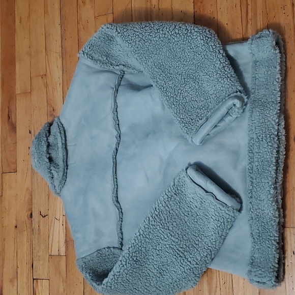 URBAN CLOSET COLOR GREEN SIZE  LARGE - Picture 4 of 4